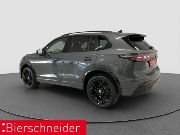 Volkswagen Tiguan R-Line 2.0 TDI DSG 4M. *AHK/MATRIX/PANO/STHZG*