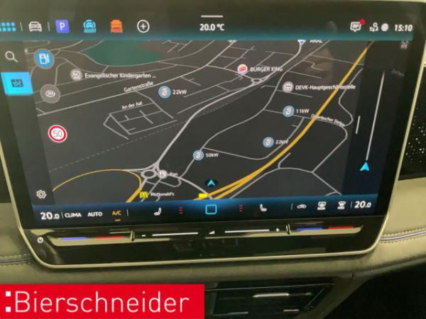 Volkswagen Tiguan R-Line 2.0 TDI DSG 4M. *AHK/MATRIX/PANO/STHZG*