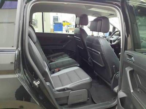 Volkswagen Touran GOAL 1.5 TSI DSG +7-SITZE +AHK +IQ.LIGHT+ACC+VIRTUAL+NAVI+SHZ