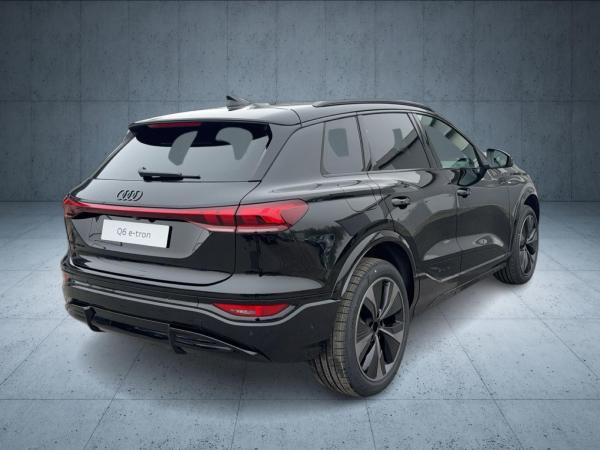 Audi e-tron Q6 SUV S line businessperformance Luft 21