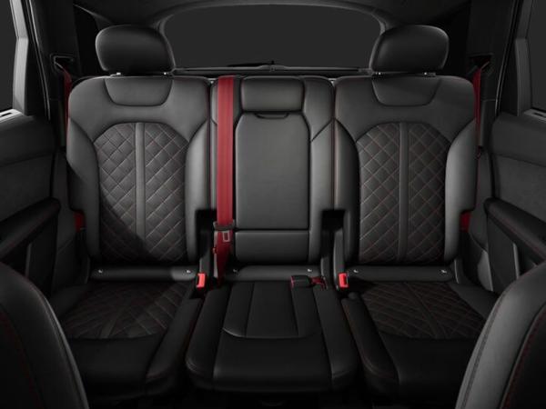 Audi Q7 SUV S line business TFSI e qu. tiptr. 22 PANO