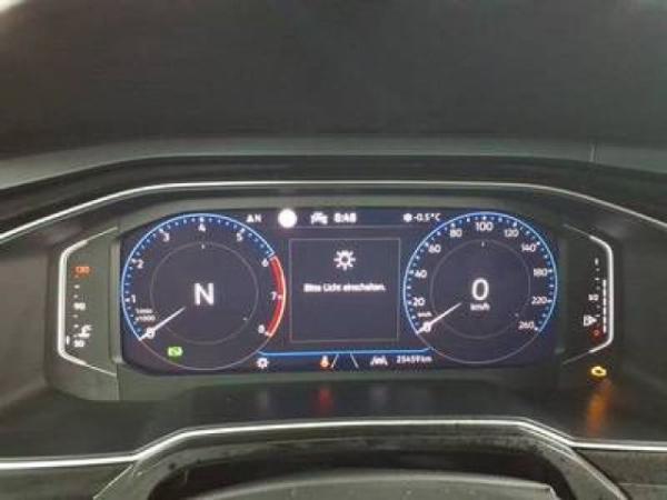 Volkswagen Taigo 1.5 TSI R-Line DSG *AHK*R-Kamera*NAVI*