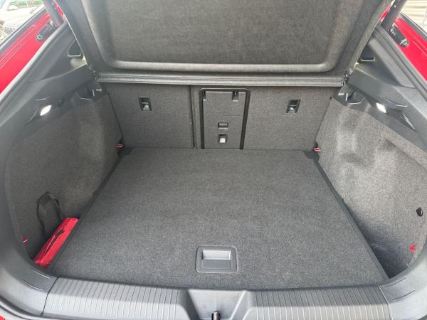 Volkswagen ID.5 GTX 4Motion 360 HUD EASYOPEN H&K DCC INKL. WINTERRÄDER + GARANTIE