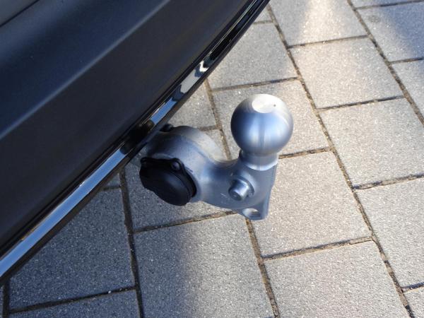 Volvo XC40 B4 Plus Dark