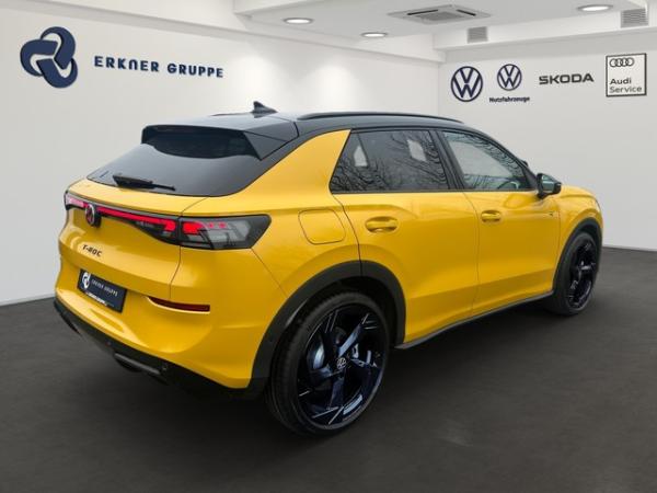 Volkswagen T-Roc 1.5 eTSI DSG R-Line AHK+PANO+DCC+LEDER+20"