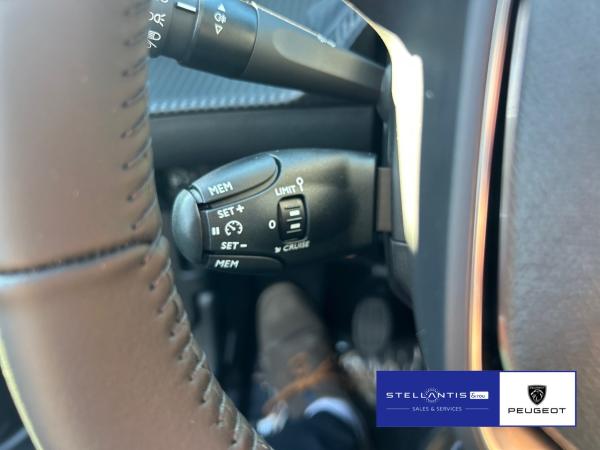 Peugeot 2008 BUSINESS🔅SCHALTWAGEN 100PS⭐SOFORT VERFÜGBAR⭐B2B DEAL