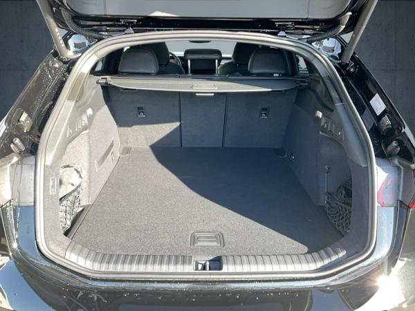 Audi A6 Avant S line business e-tron performance PANO