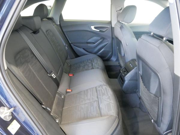 Audi A5 Avant TFSI S tro. LED AHK virt. Cock.+ TECH