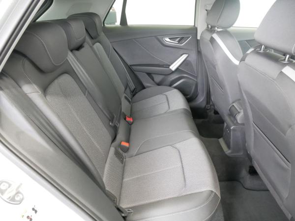 Audi Q2 30 TFSI advanced LED AHK virt. Cock. NAVI+