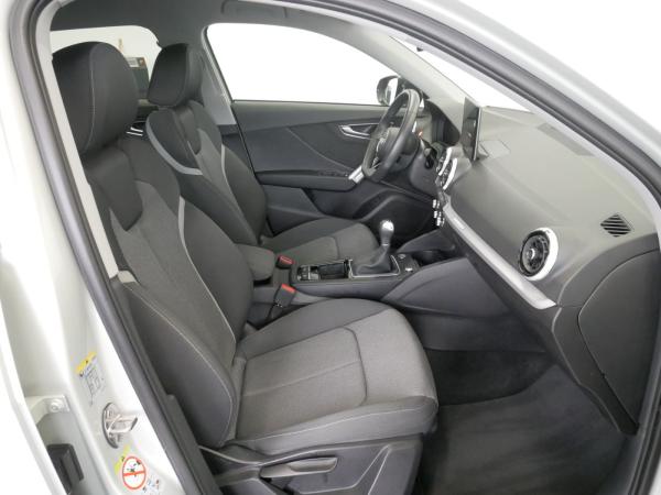 Audi Q2 30 TFSI advanced LED AHK virt. Cock. NAVI+