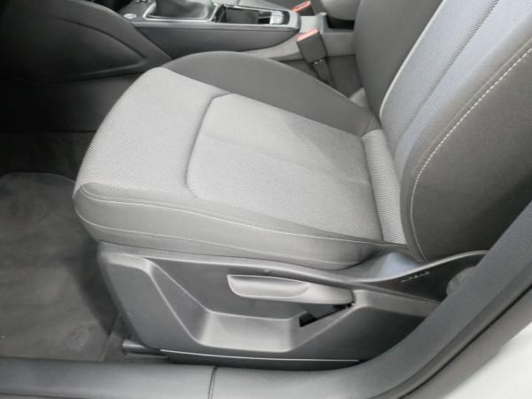 Audi Q2 30 TFSI advanced LED AHK virt. Cock. NAVI+