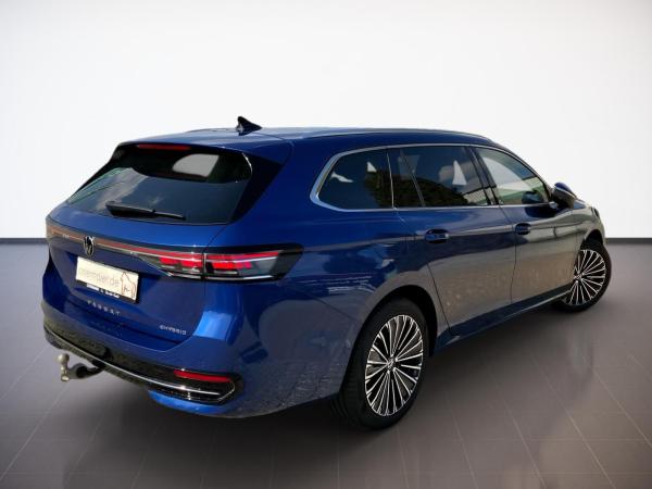 Volkswagen Passat Variant ELEGANCE 1.5TSI DSG HYBRID NP.72T ACC.5J-G.AHK.AREA-VIEW.NAVI+VC.HUD