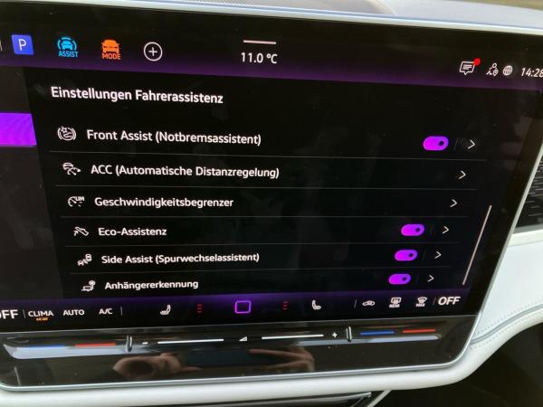 Volkswagen Passat Variant ELEGANCE 1.5TSI DSG HYBRID NP.72T ACC.5J-G.AHK.AREA-VIEW.NAVI+VC.HUD