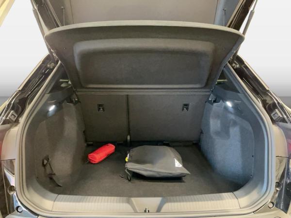 Volkswagen ID.4 Pure Automatik 2xKlima ACC AUT Akustikglas