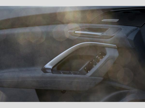 Audi Q5 SUV edition one TDI quattro S tronic S line/Tech pro/AHK/Pan