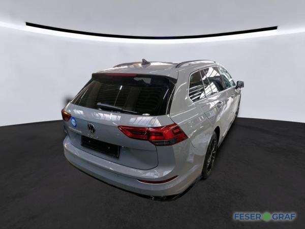 Volkswagen Golf VIII Variant R-Line 1.5 TSI AHK ACC KAMERA