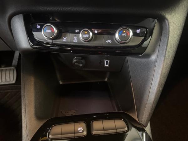 Opel Corsa-e Edition 136 LED -Lader CarPlay SHZ LHZ Klimaautom Musikstreaming DAB SHZ