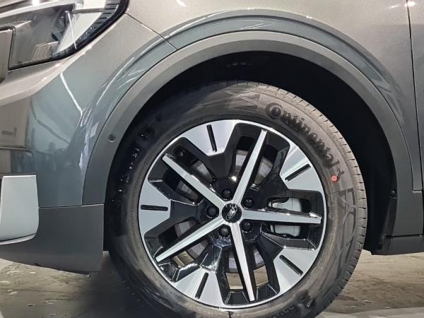 Ford Explorer Select 🔋 BEV ⚡ 77kWh 💥 Magnetic Met. ⚡ Komfort-Paket 💥 AHK schwenkbar ⚡ Wärmepumpe