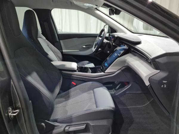 Ford Explorer Select 🔋 BEV ⚡ 77kWh 💥 Magnetic Met. ⚡ Komfort-Paket 💥 AHK schwenkbar ⚡ Wärmepumpe