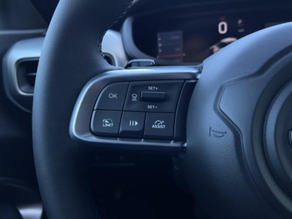 Jeep Avenger SUMMIT MHEV PANORAMA+CARLAY+SHZ+PDC+NAVI