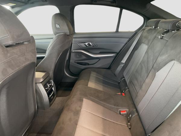 BMW 320 i xDrive Limousine M Sport Driv.Assist.Prof