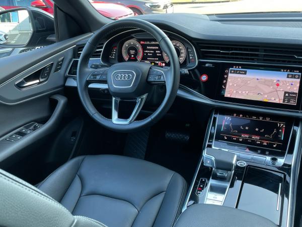 Audi Q8 45 TDI quattro Matrix ACC AHK Memory Sitzhzg.