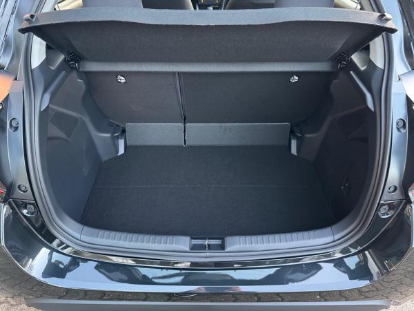 Mazda 2 Hybrid Centre-Line / AKTION