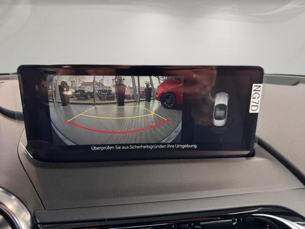 Mazda MX-5 Roadster SKYACTIV G 132 Exclusive-Line