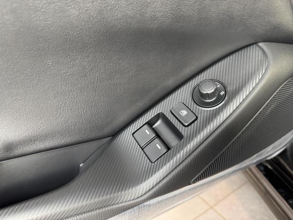 Mazda MX-5 Roadster SKYACTIV G 132 Exclusive-Line