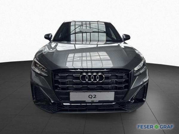 Audi Q2 2x Sline S tronic Navi RFK Optikpaket schwarz
