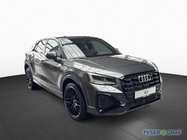 Audi Q2 2x Sline S tronic Navi RFK Optikpaket schwarz