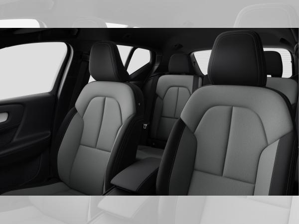 Volvo XC40 B3 PLUS BLACK EDITION * sofortige Verfügbarkeit *
