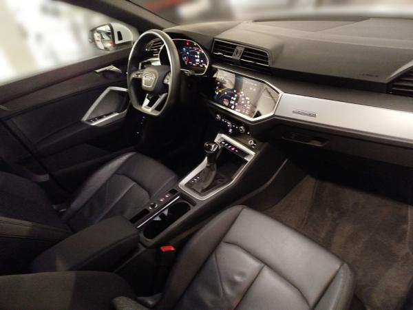 Audi Q3 Sportback 40 TFSI quattro S tronic Navi DAB VC PDC Sitzheizung