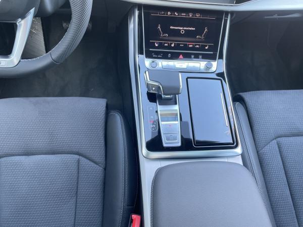 Audi Q7 SUV S line 55 TFSIe qu HD Matrix B&O HuD 360°