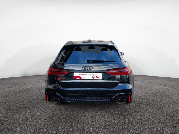 Audi RS6 Avant performance 4.0 TFSI RS-Abgas Matrix