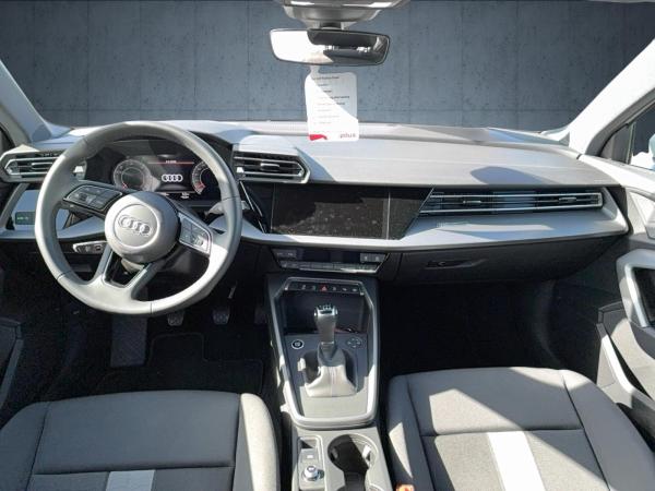 Audi A3 Sportback 30 TDI Schaltgetriebe LED ACC 17