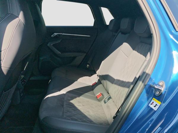 Audi S3 Sportback TFSI 5JGar MATRIX Pano #black AdaptFW Carbon