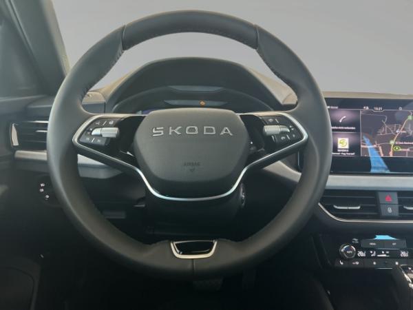 Skoda Kamiq Tour, AHK, Navi, Open Sky, Rückfahrkamera