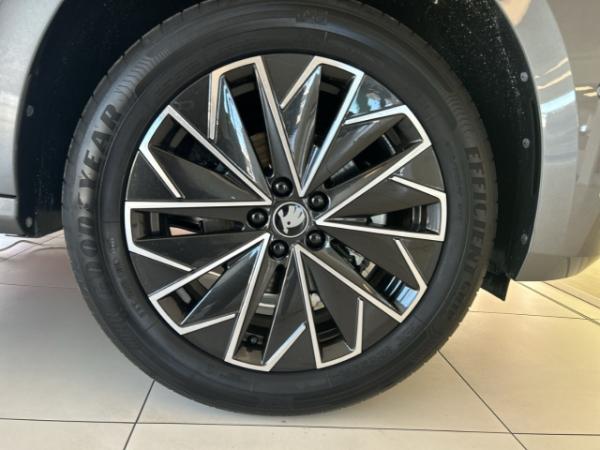 Skoda Kamiq Tour, AHK, Navi, Open Sky, Rückfahrkamera