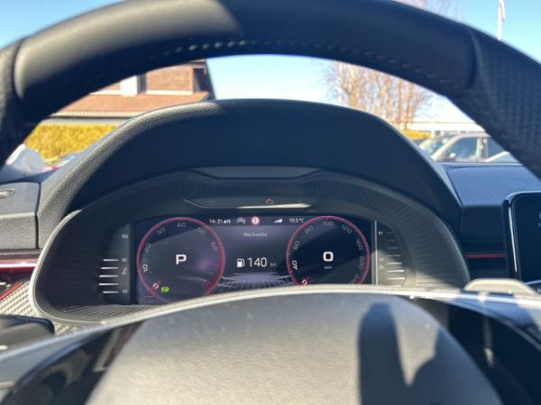 Skoda Kamiq Monte Carlo, Rückfahrkamera, Pano, 18'' Alu