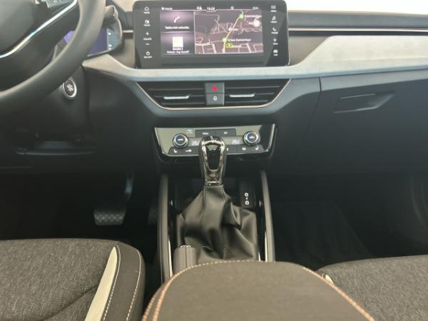 Skoda Kamiq Tour, AHK, Navi, Open Sky, Rückfahrkamera