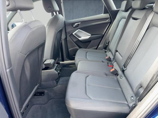 Audi Q3 SUV advanced 35 TFSI S tronic LED FLA ACC