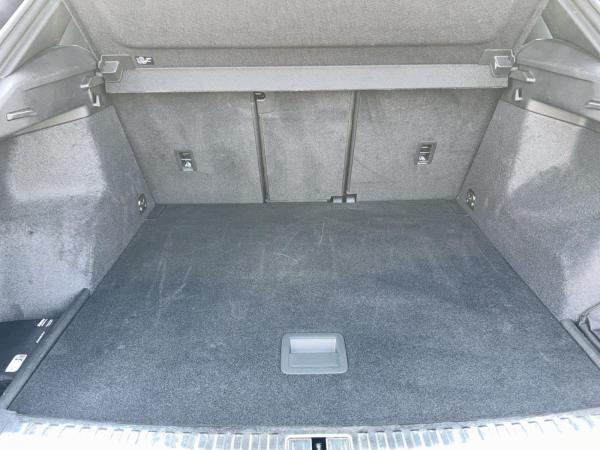 Audi Q3 SUV advanced 35 TFSI S tronic LED FLA ACC