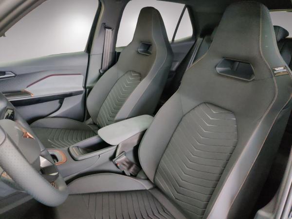 Cupra Born eBoost 77kWh/LED/ACC/Navi/Sitzhz/Wärmepumpe