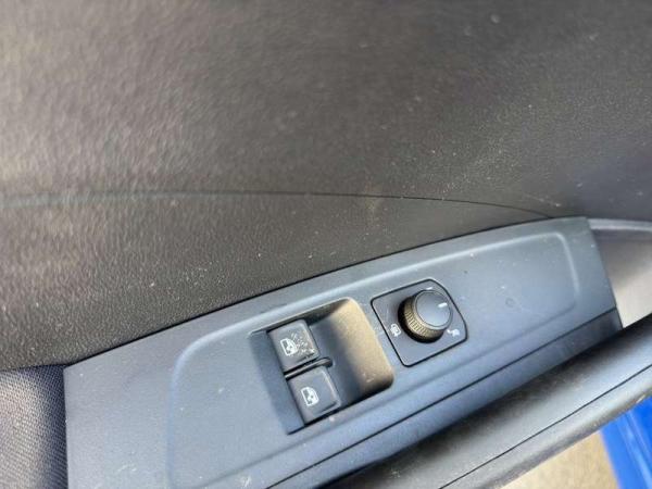 Skoda Fabia FABIA ESSENCE 1,0 MPI - SITZHEIZUNG,RESERVERAD