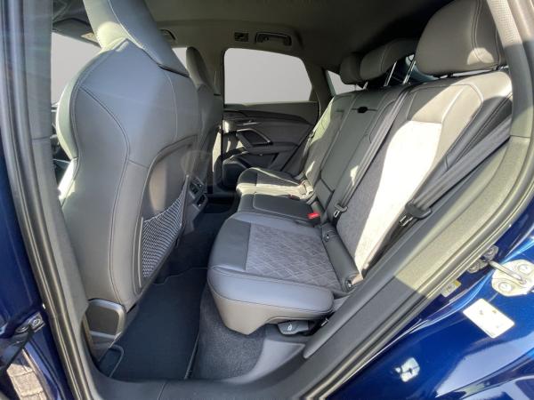 Audi Q5 Sportback TFSI quattro S line Matrix