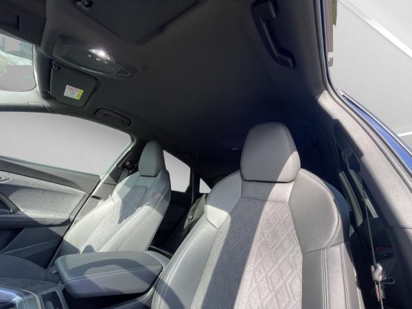 Audi Q5 Sportback TFSI quattro S line Matrix