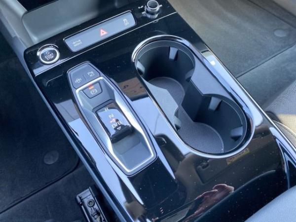 Audi A6 e-tron Sportback *LED+*AHK*Assistenz**