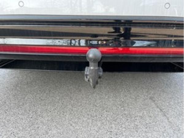 Volkswagen ID.7 Tourer Pro S 210 kW - Pano HUD IQ.Drive Matrix-LED Navi AHK Area View Wärmepumpe LM Massage SHZ PDC