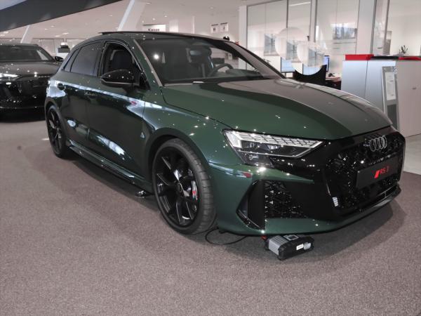 Audi RS3 Sportback 294 kW S tronic